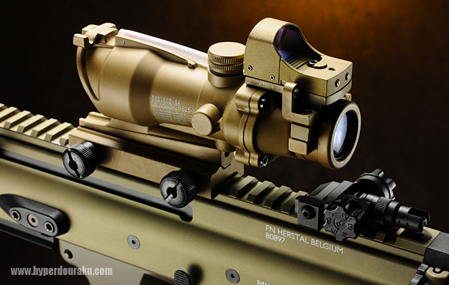 Trijicon ACOGタイプ TA31 ECOS 4X32 スコープ