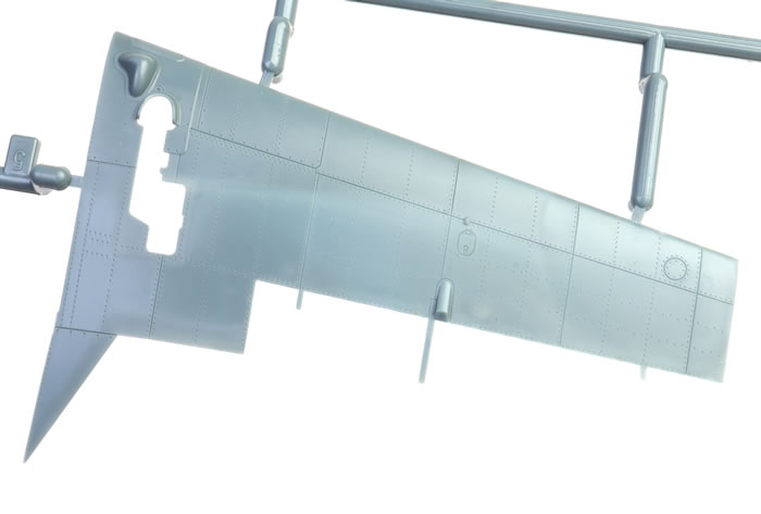 Eduard Kit No. 84185 - Z-526AFS Akrobat Weekend Edition Review by