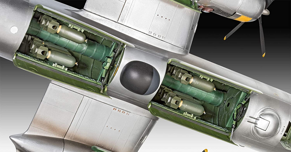 1/48 飛行機モデル B-29 フライングフォートレス プラチナエディション