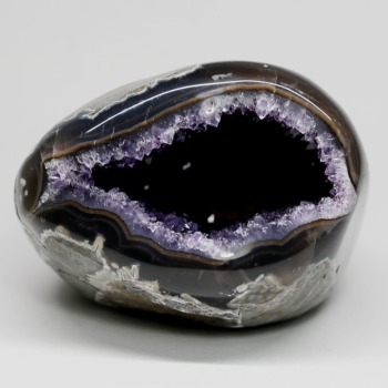 高品質]インド産オケナイト原石/ジオードタイプ（オーケン石） - 埼玉