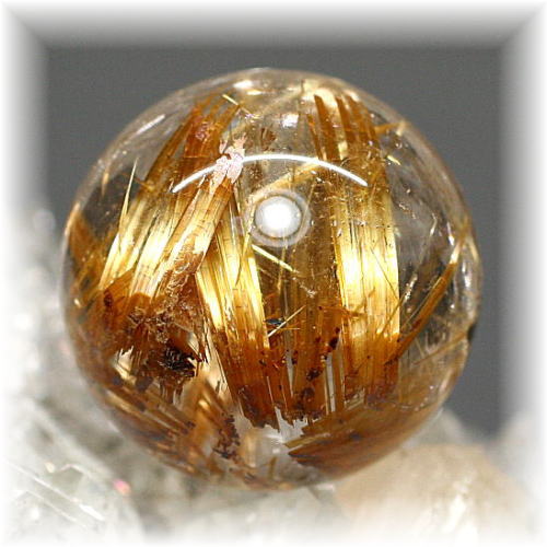 高品質]ゴールドルチルクォーツ丸玉/スフィア - 埼玉県吉川市の天然石