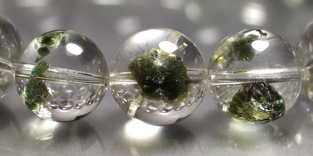 希少・高品質++]グリーンマイカインクォーツブレスレット（約13mm玉