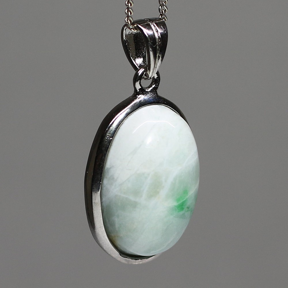 糸魚川産] 天然翡翠ペンダントトップ（シルバー925） - 埼玉県吉川市の