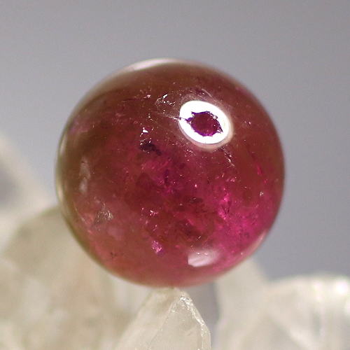 3A++]バイカラートルマリン1粒売り（9.7mm） - 埼玉県吉川市の天然石