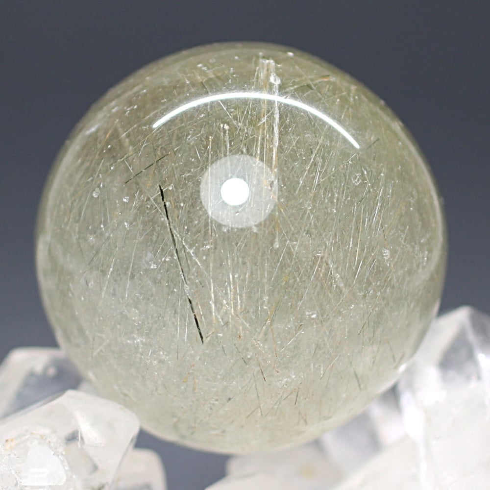 パキスタン産]ザギマウンテンクォーツ丸玉/スフィア（球体直径約33.0mm