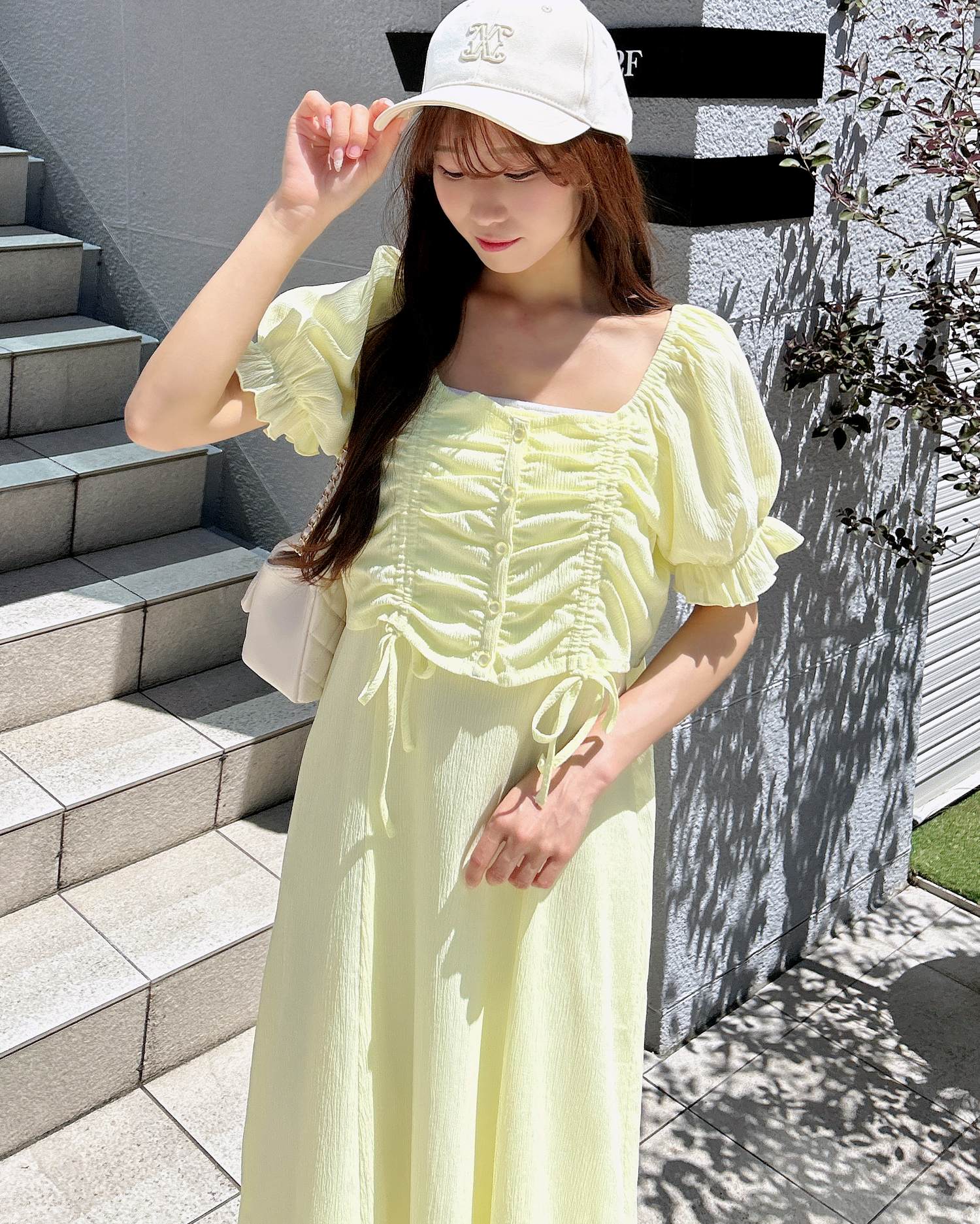 3／4 2時までの限定価格】【WEB限定】ドロストブラウス＋キャミ