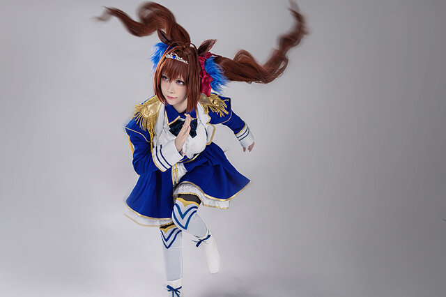 コスプレ】『ウマ娘』緋色の女王・ダイワスカーレットが凛々しく美しい