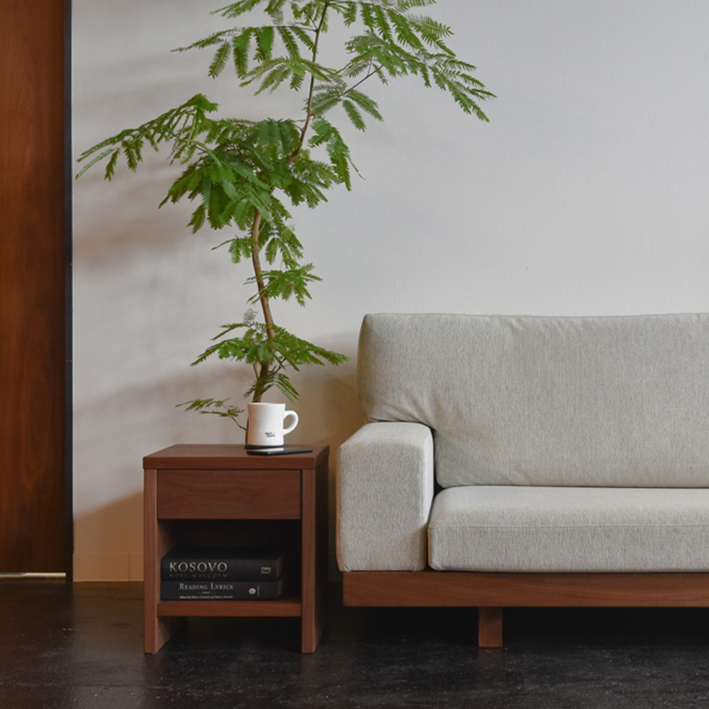 MASTERWAL（マスターウォール）ナイトテーブル「MORELESS モアレス