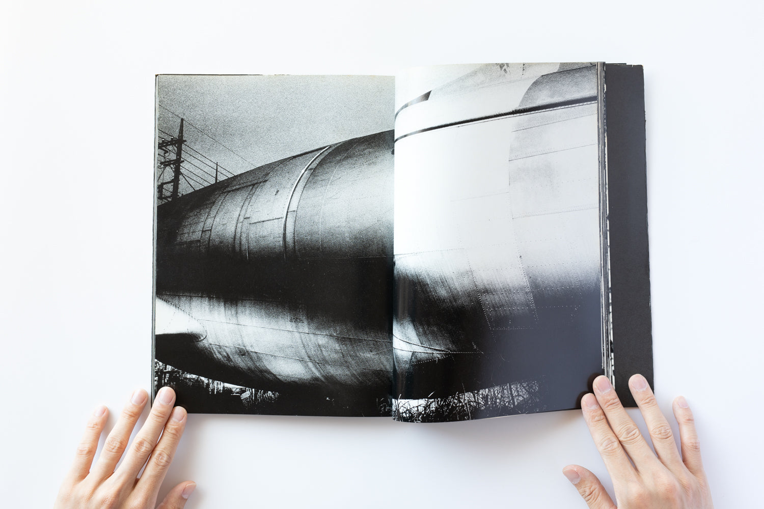 光と影 by 森山大道 – IACK