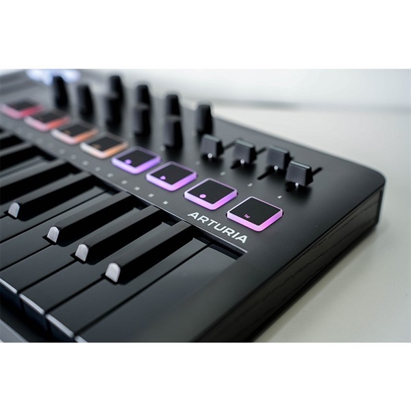 Arturia MINILAB 3 DB 【NKS対応製品・Komplete 15 Select無償提供