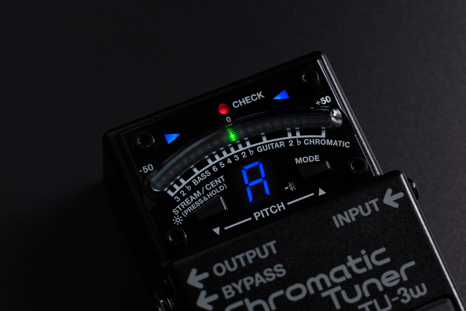 BOSS TU-3W Chromatic Tuner ｜ イケベ楽器店