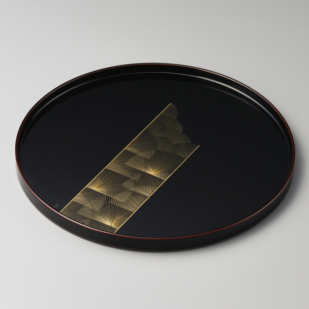 丸盆 10.0 沈金帯松 溜 木製 漆塗り 12-10003 漆器の井助