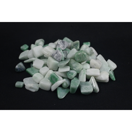 多用途天然石 糸魚川産翡翠磨き石販売 天然石・国産原石の専門店｜名取