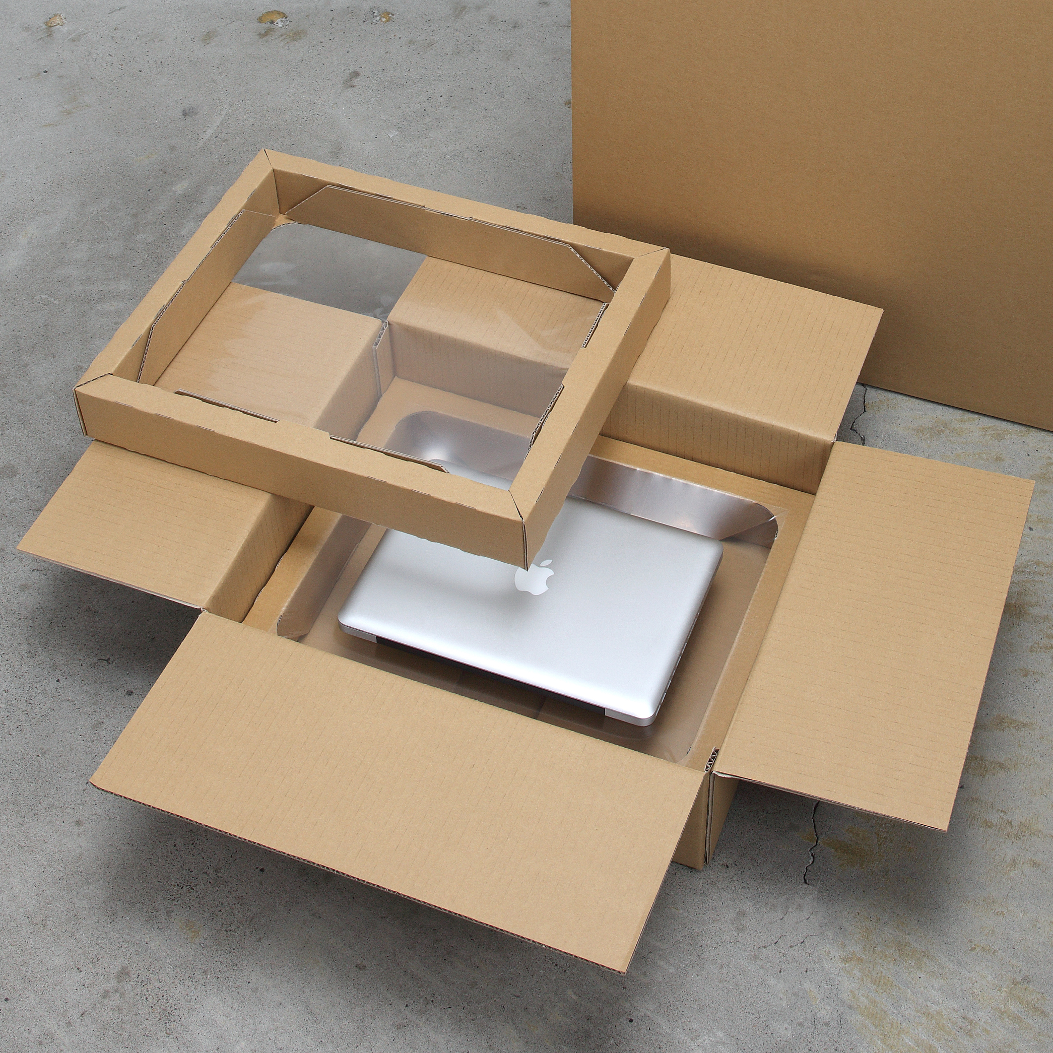 振動と衝撃から守る梱包材『J1-BOX』 | ジャパン・プラス