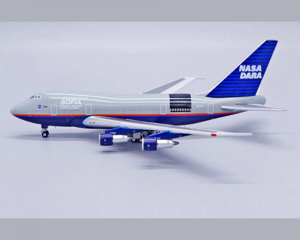 www.JetCollector.com: Nasa B747SP Sofia Dara N145UA 1:400 Scale JC