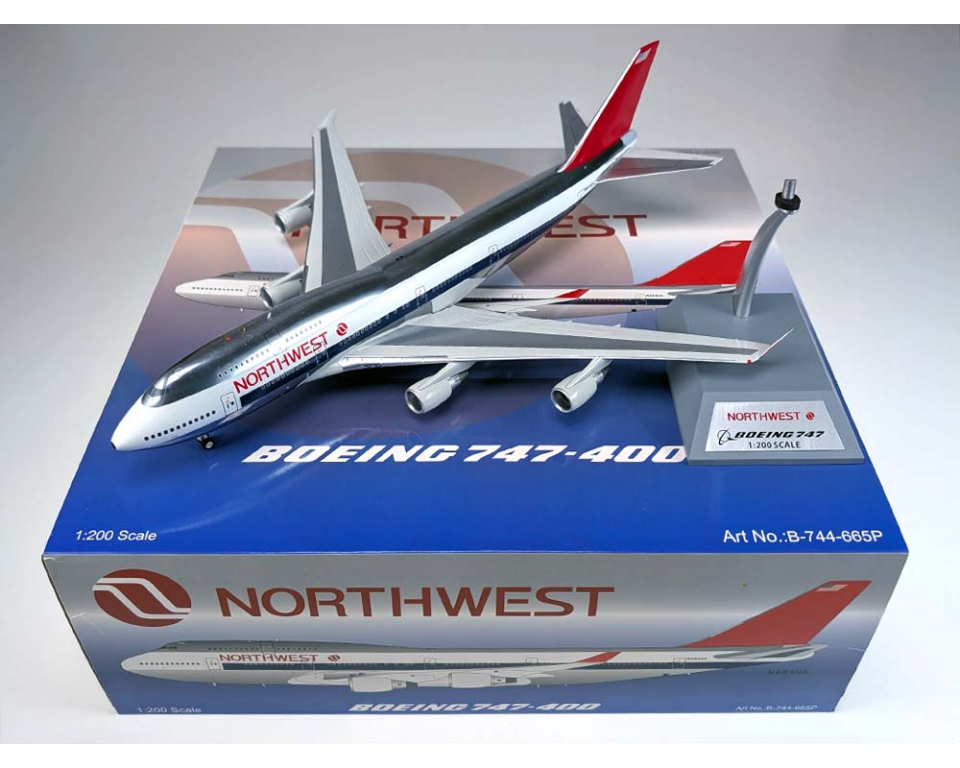 www.JetCollector.com: Northwest B747-400 w/stand N665US 1:200