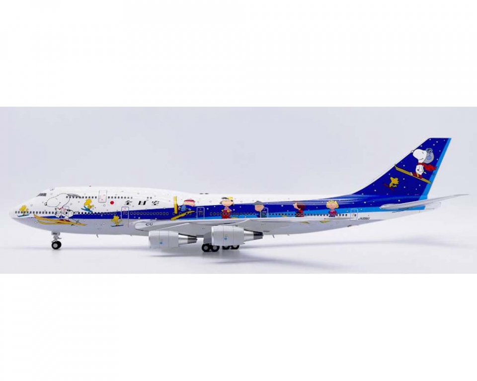 www.JetCollector.com: ANA - All Nippon B747-400D Snoopy, w/stand