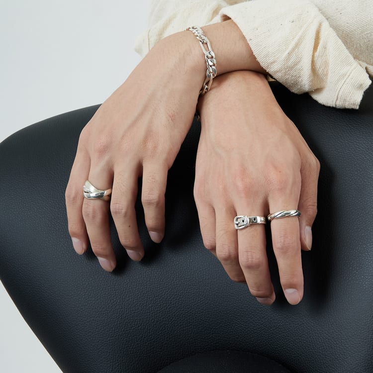 メンズ シルバーアクセサリー おすすめブランド2選｜リング