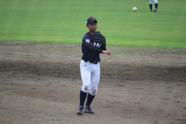 拓大紅陵高と練習試合を行い連続完封勝ち 機動力も冴え、国内合宿