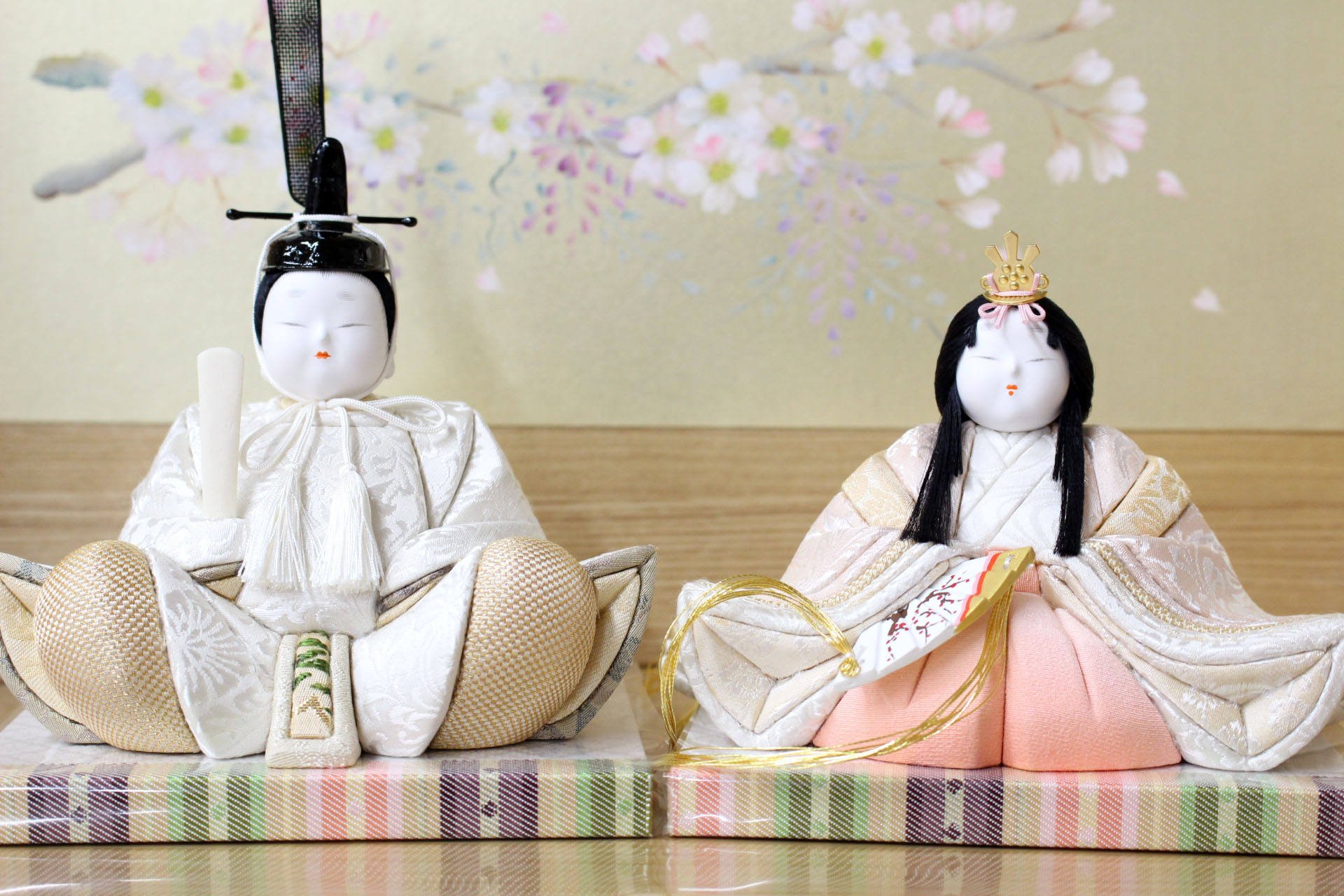 雛人形 おひなさま 木目込み 鈴木賢一 以和喜 西陣錦織 一式 [D3-4235