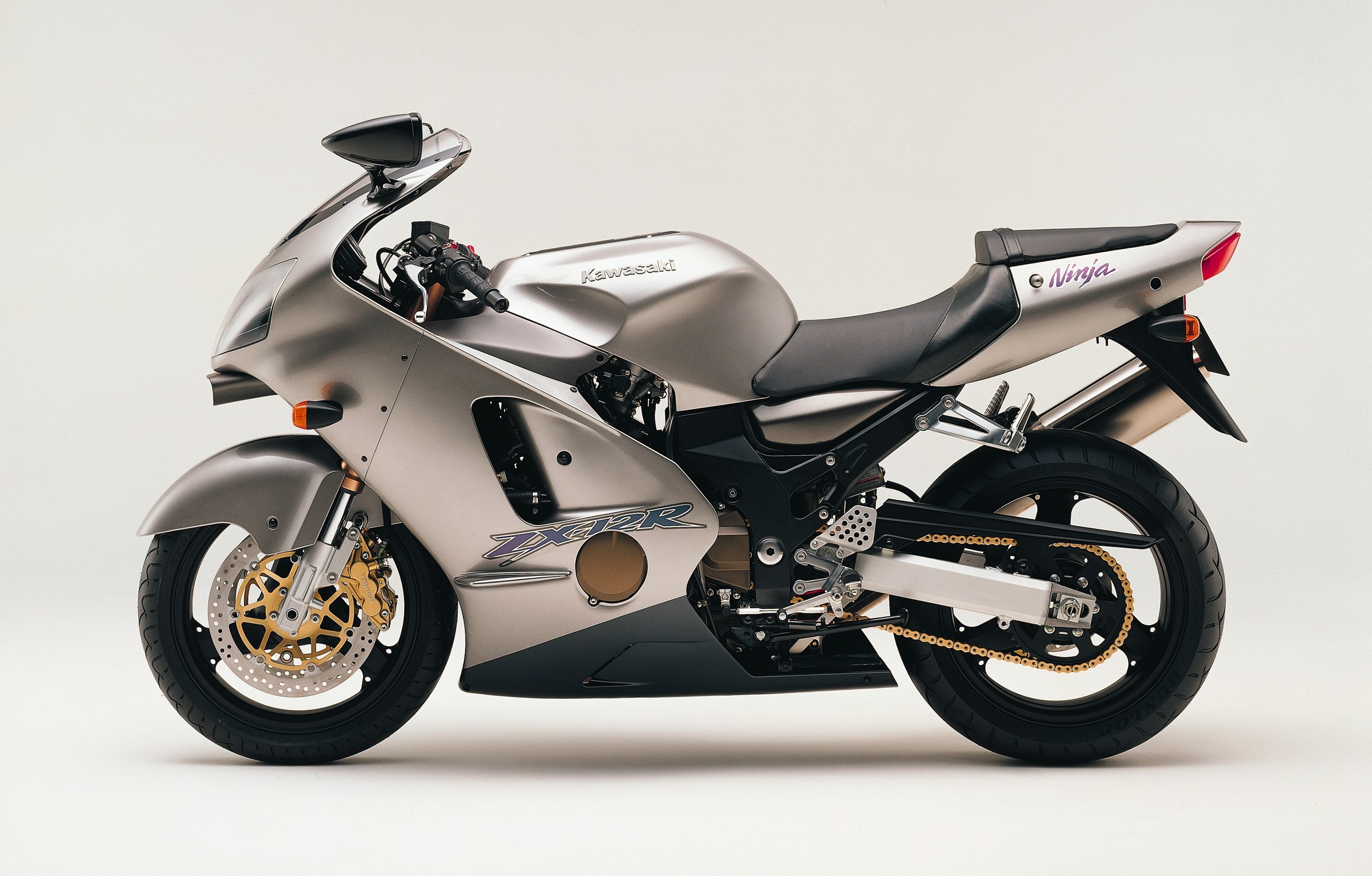 カワサキ Ninja ZX-12R | 二輪車 | 自動車技術330選