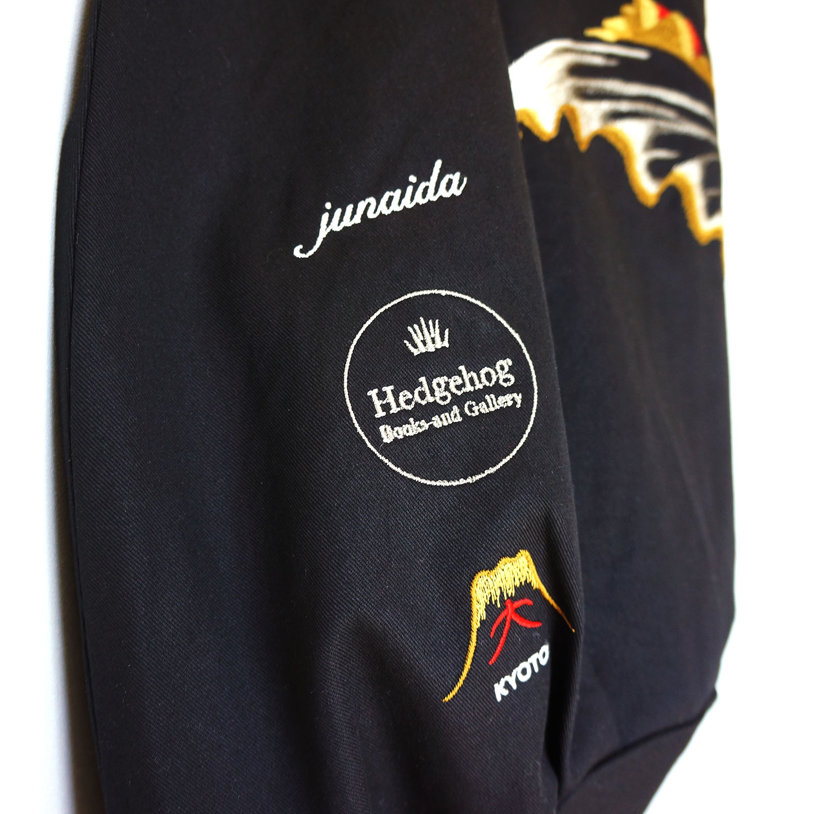 junaida.com » THE ENDLESS WITH THE BEGINNINGLESS 刺繍バッグ