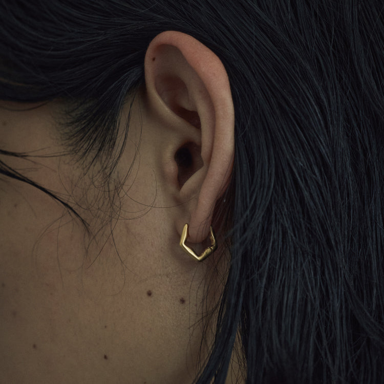 シェードピアス GD