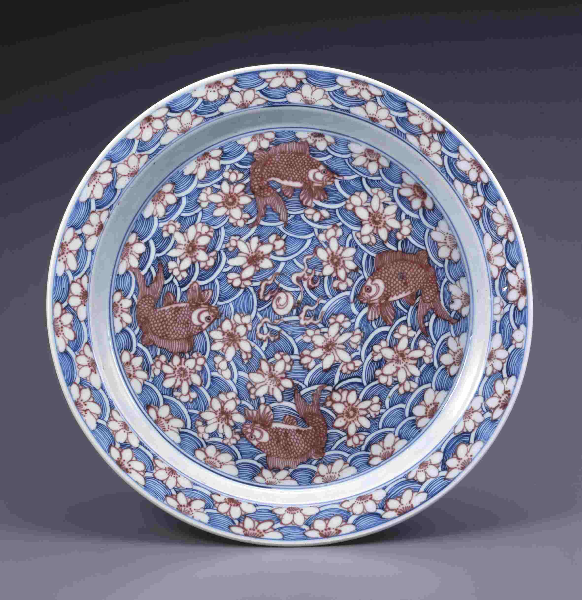 青磁刻花牡丹文鉢｜展示中の日本・東洋のやきもの｜コレクション｜岡田