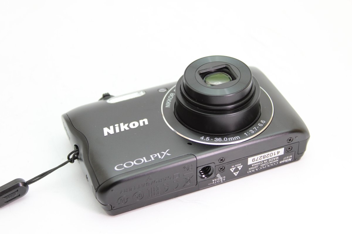 Nikon Coolpix A300 (#3114) - OldCamsByJens