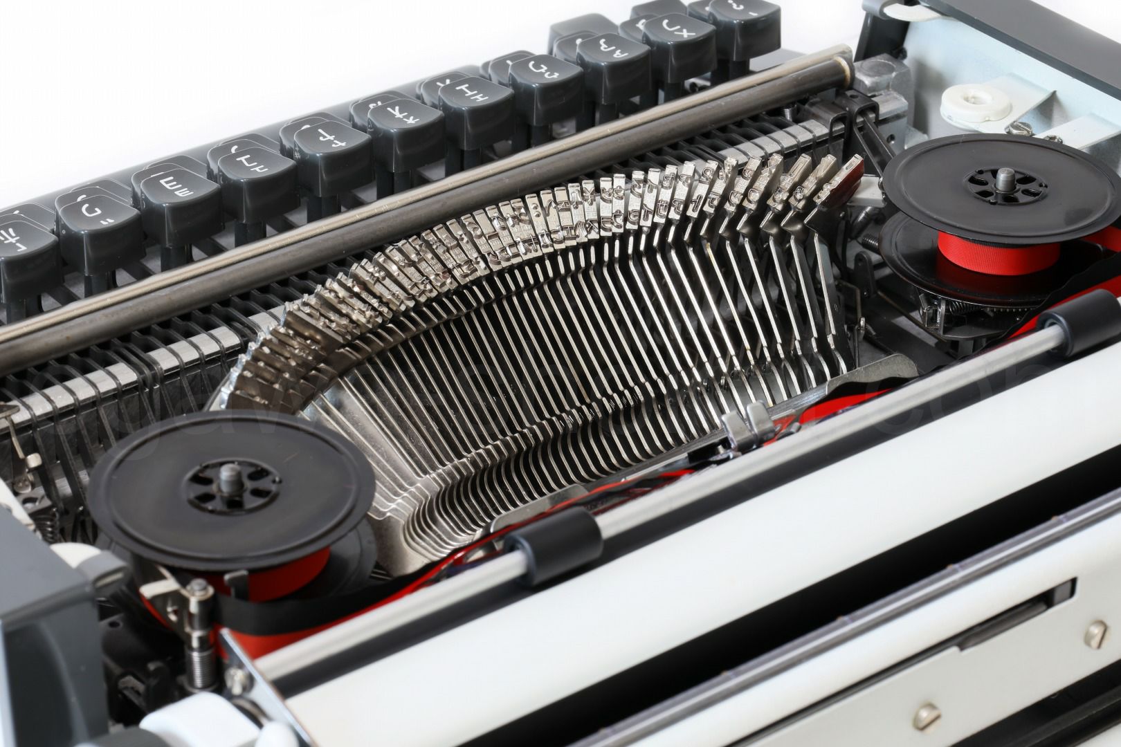 OLYMPIA Traveller de luxe（カナ専用配列） 中古タイプライター