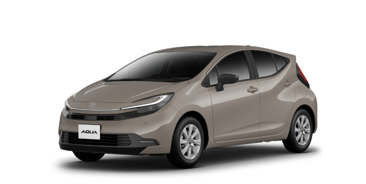 大阪トヨペット 新アクア登場。