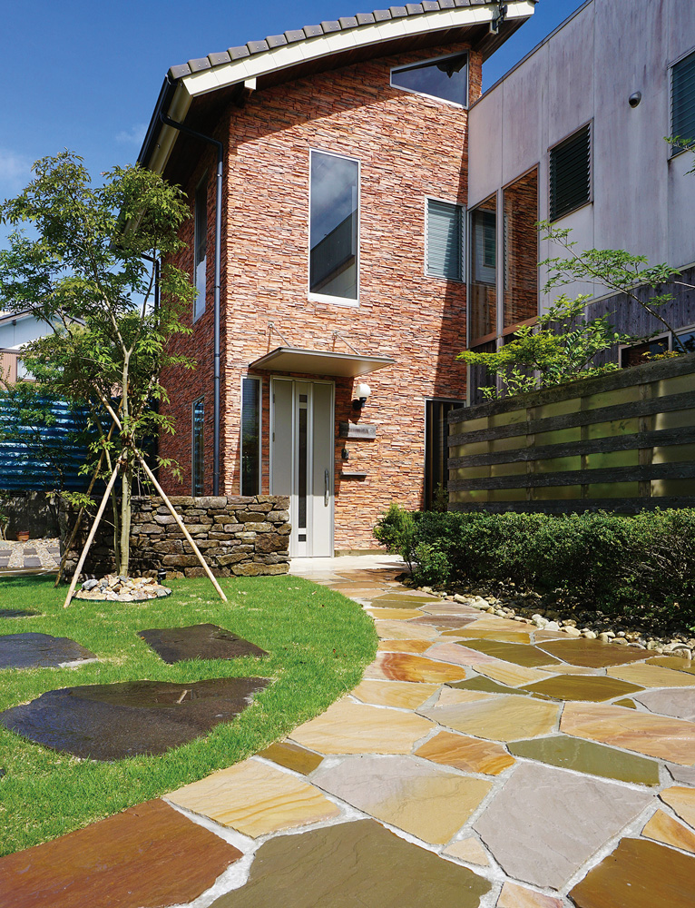 フォレスト・クレイジー｜敷く・乱形｜自然石などのマテリアル（取扱い