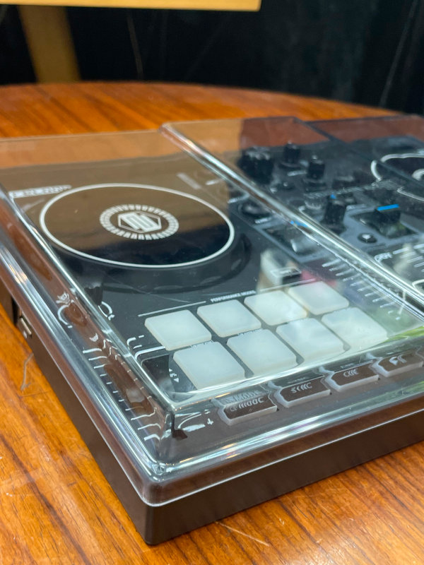 中古美品】RELOOP BUDDY（DECKSAVER付き）