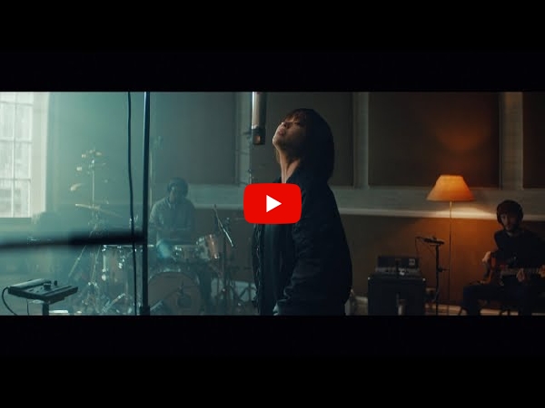 宇多田ヒカル(2LP) 初恋 【シリアルナンバー入り生産限定盤】について