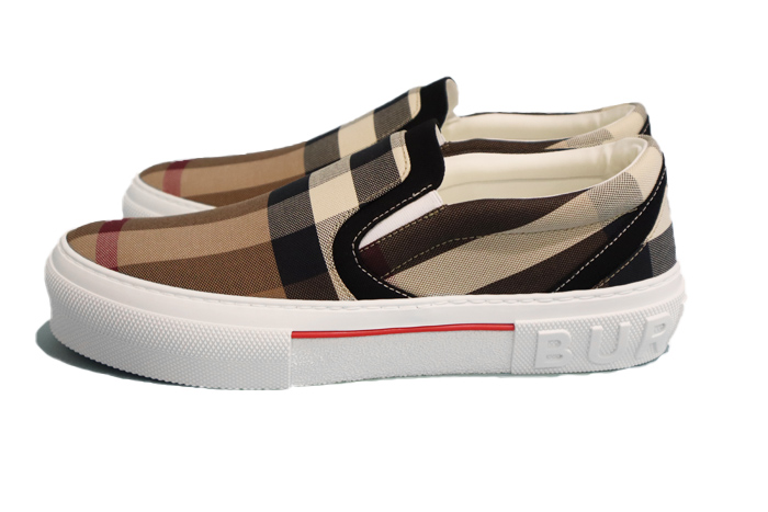 バーバリー スリッポン スニーカー | アウトレットジャパン福岡