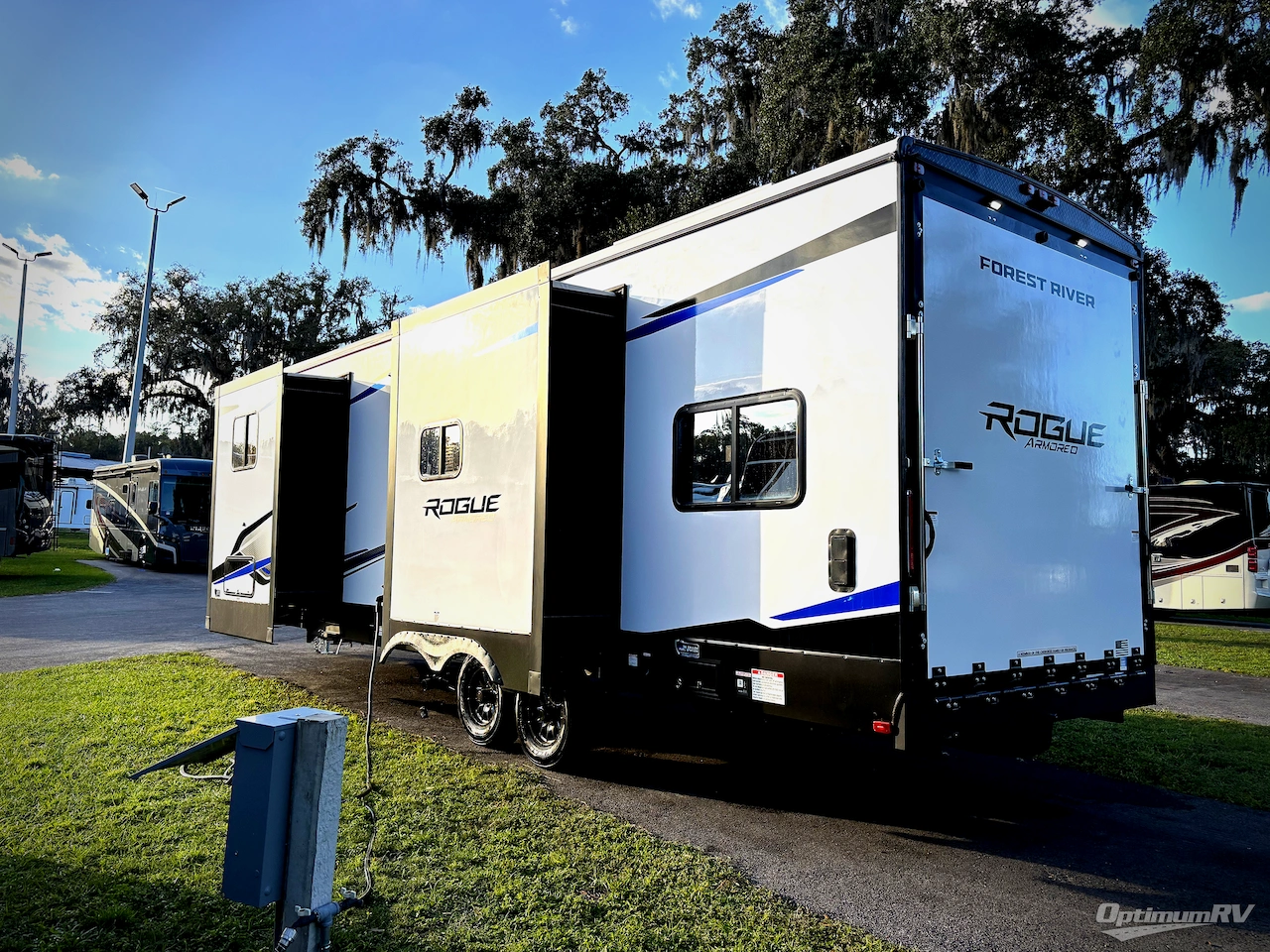 New 2026 Forest River Vengeance Rogue Armored 26L140 Travel