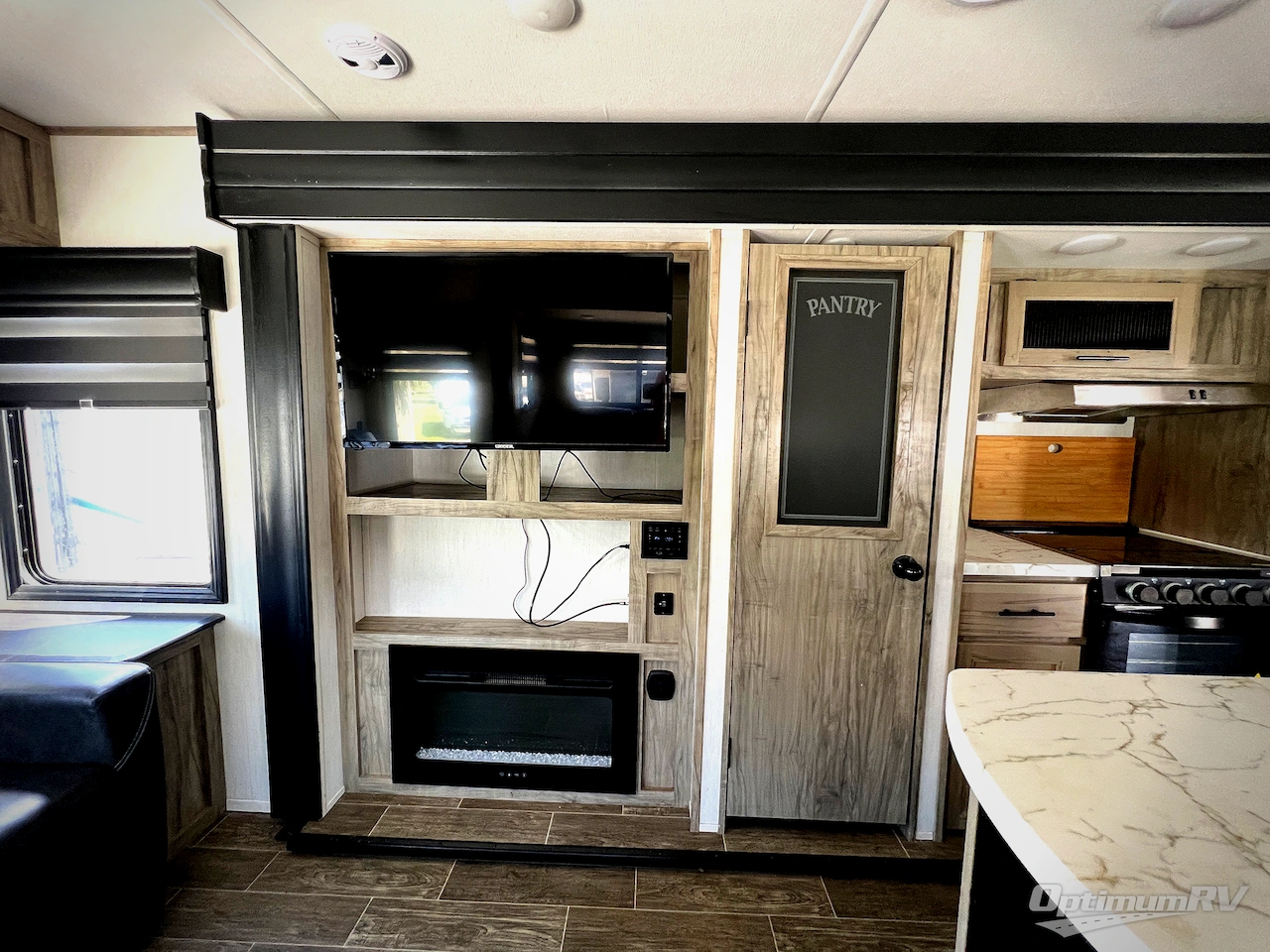 Used 2022 Forest River Cherokee Alpha Wolf 26RL-L Travel Trailer