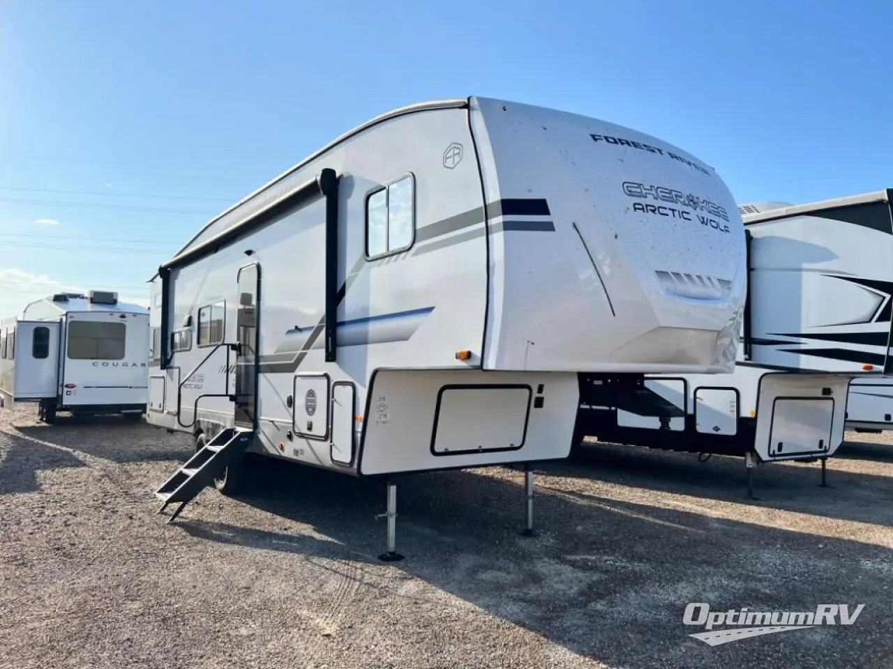 New 2025 Forest River Cherokee Arctic Wolf 278BHS Fifth Wheel at