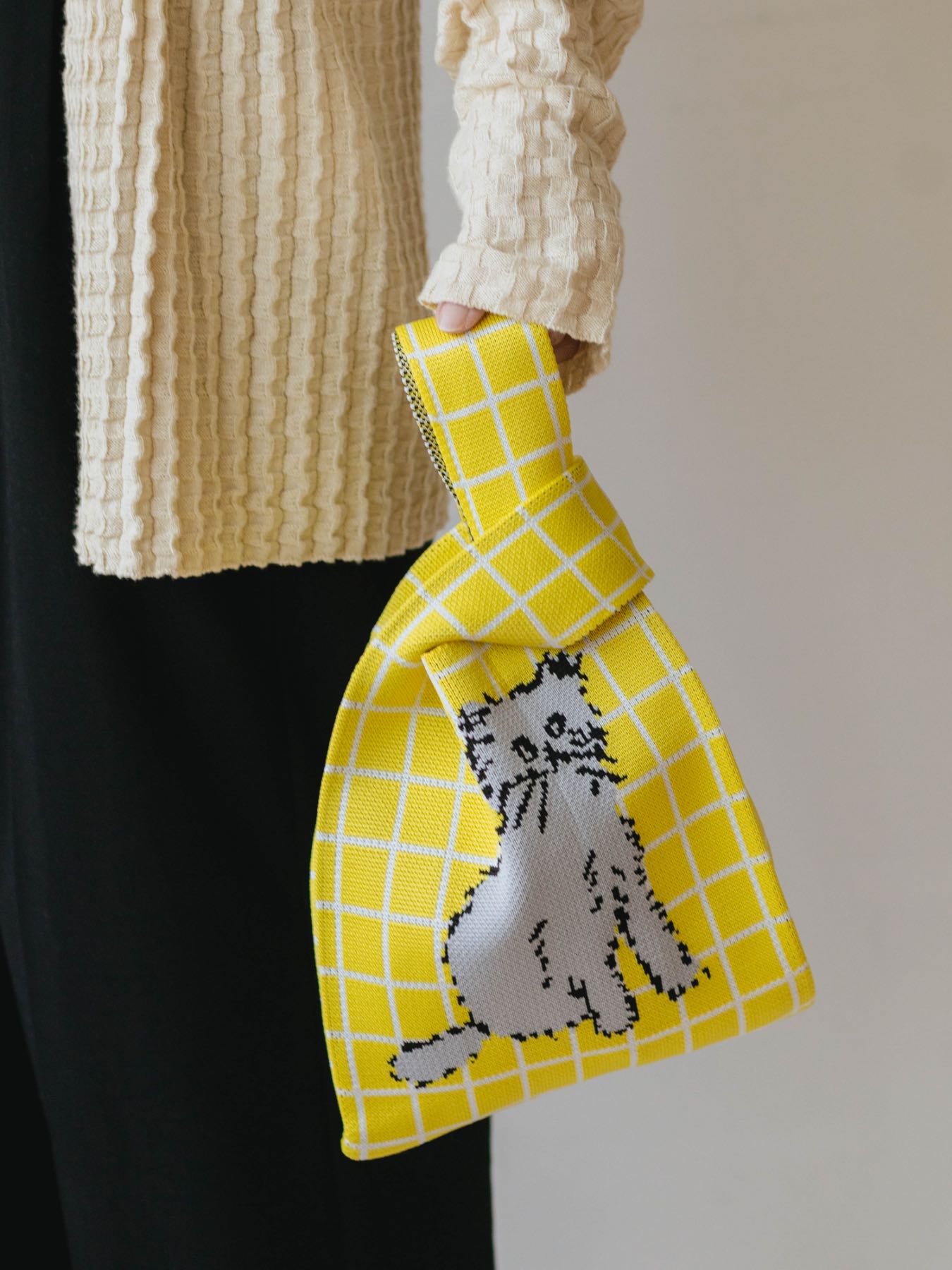 坂巻弓華 ニットミニバッグ｜バッグ｜オルネ ド フォイユ公式