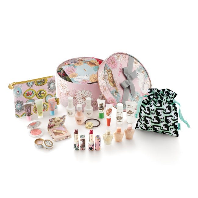 PAUL & JOE BEAUTE（ポール ＆ ジョー ボーテ）のクリスマスコフレ2022