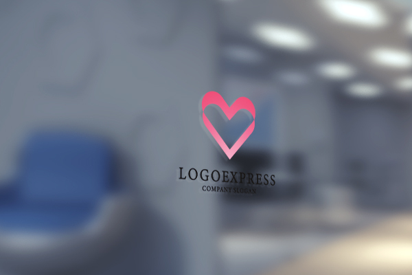 ハートとリボンのロゴ