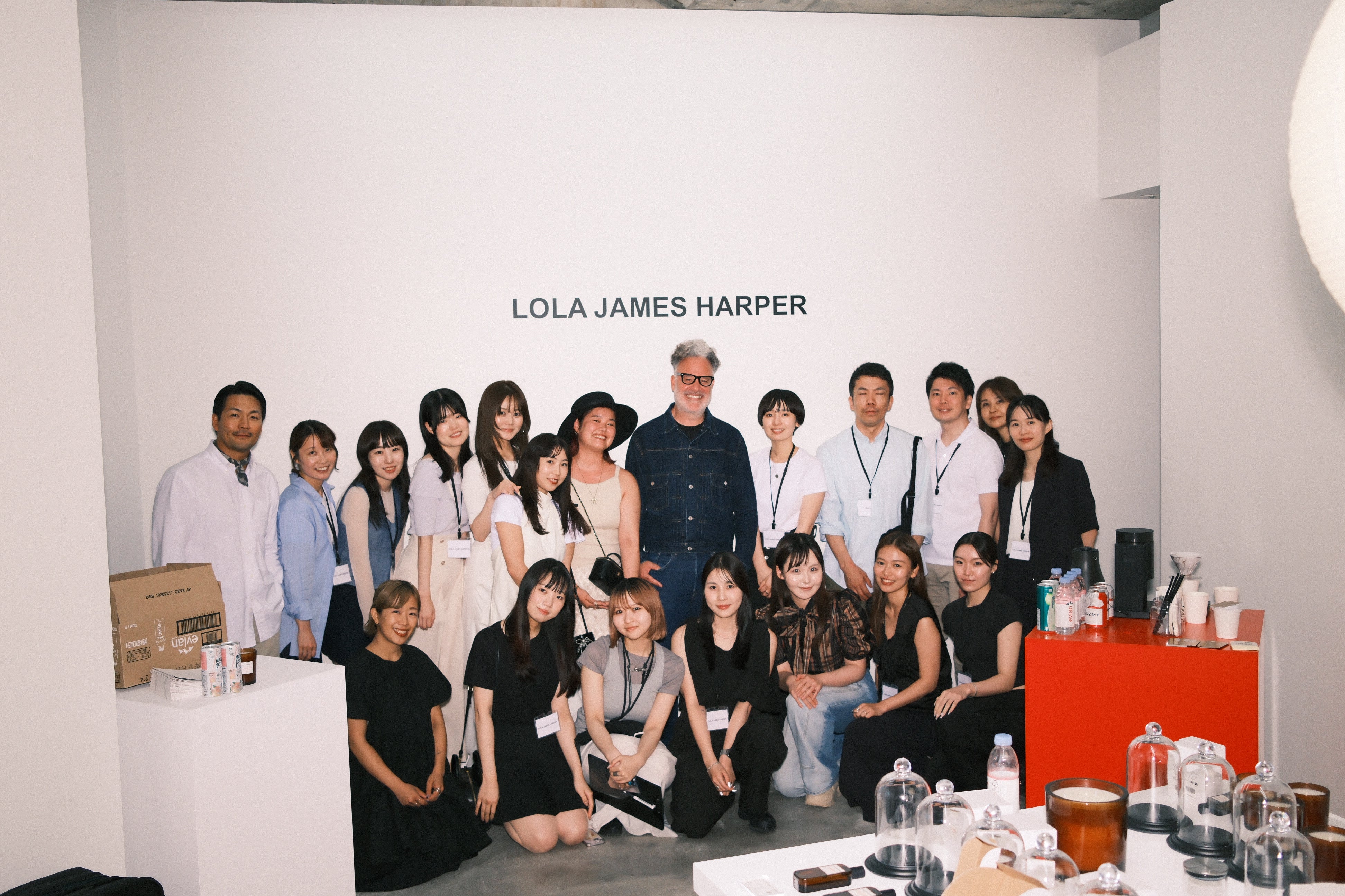 22 The Joshua Hong LIMITED EDITION - Scented Candle 190g - LOLA