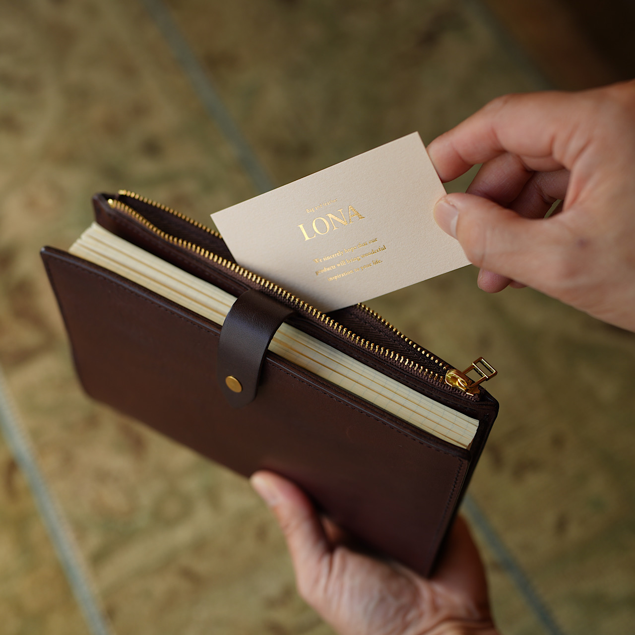 BULGARO Simple book cover / A6.文庫サイズ