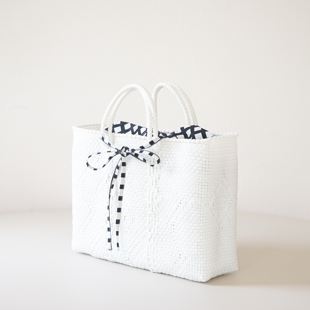 Letraの名品｜ホワイトのメルカドバッグ | Letra｜レトラ公式通販