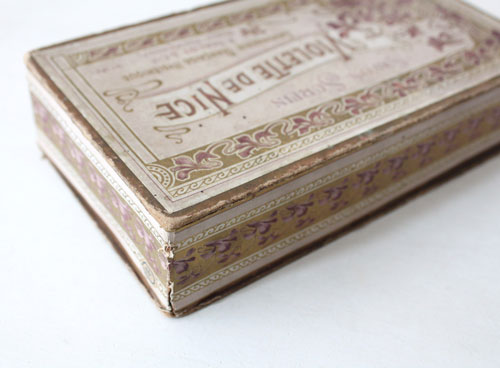 Le grand tresor(ル・グラン・トレゾワ) / アンティークすみれのサボンBOX