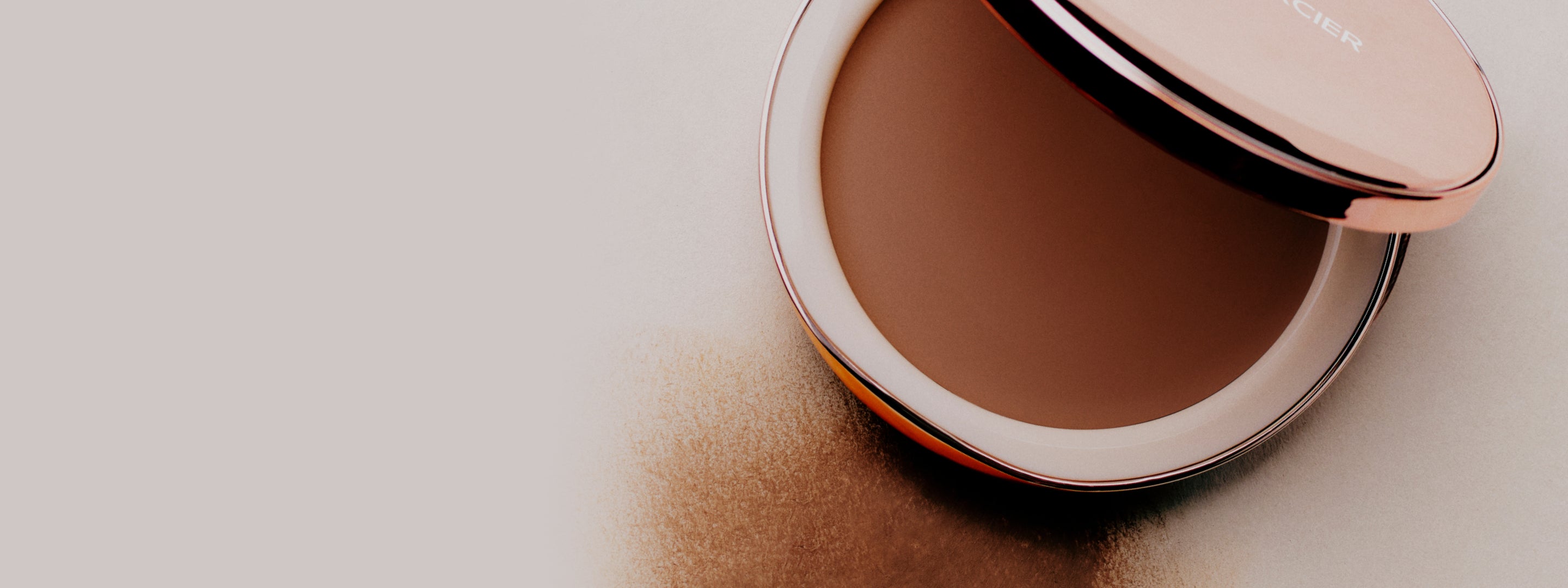 Laura Mercier | Artistry Makeup, Skincare & Cosmetics