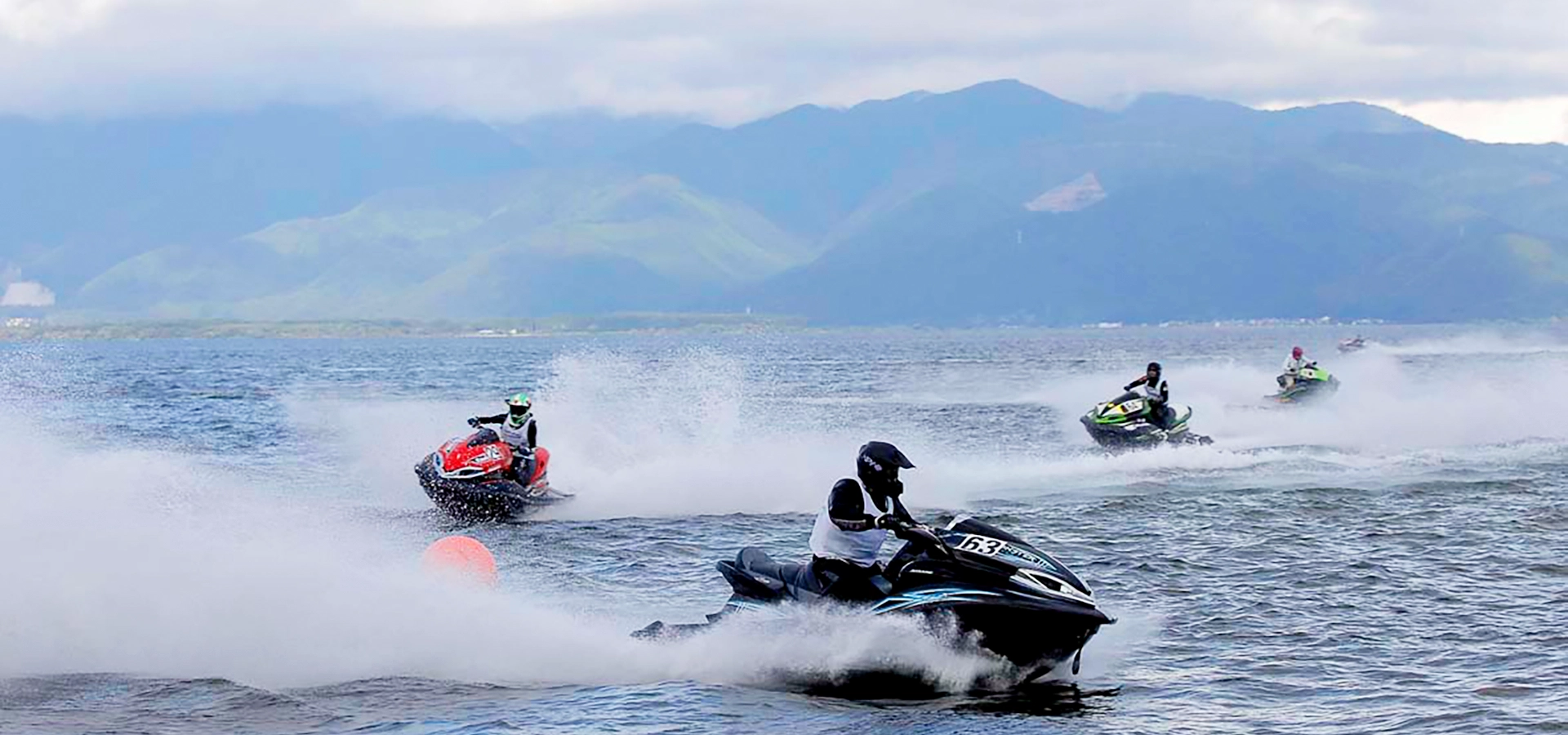 猪苗代湖湖畔のペンション- レークサイド スワン【磐梯山ビュー・崎川浜】