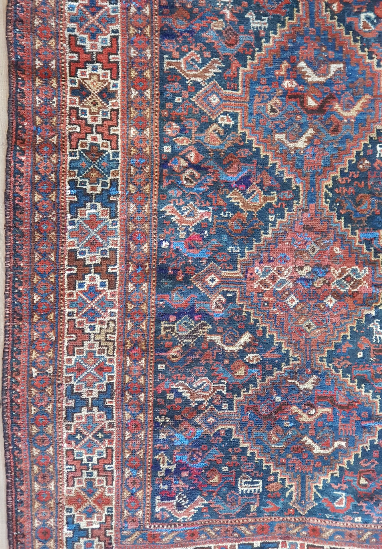 Hand-Knotted Antique Persian Qashqai Rug - Ref: 2601 - 140 x 110cm