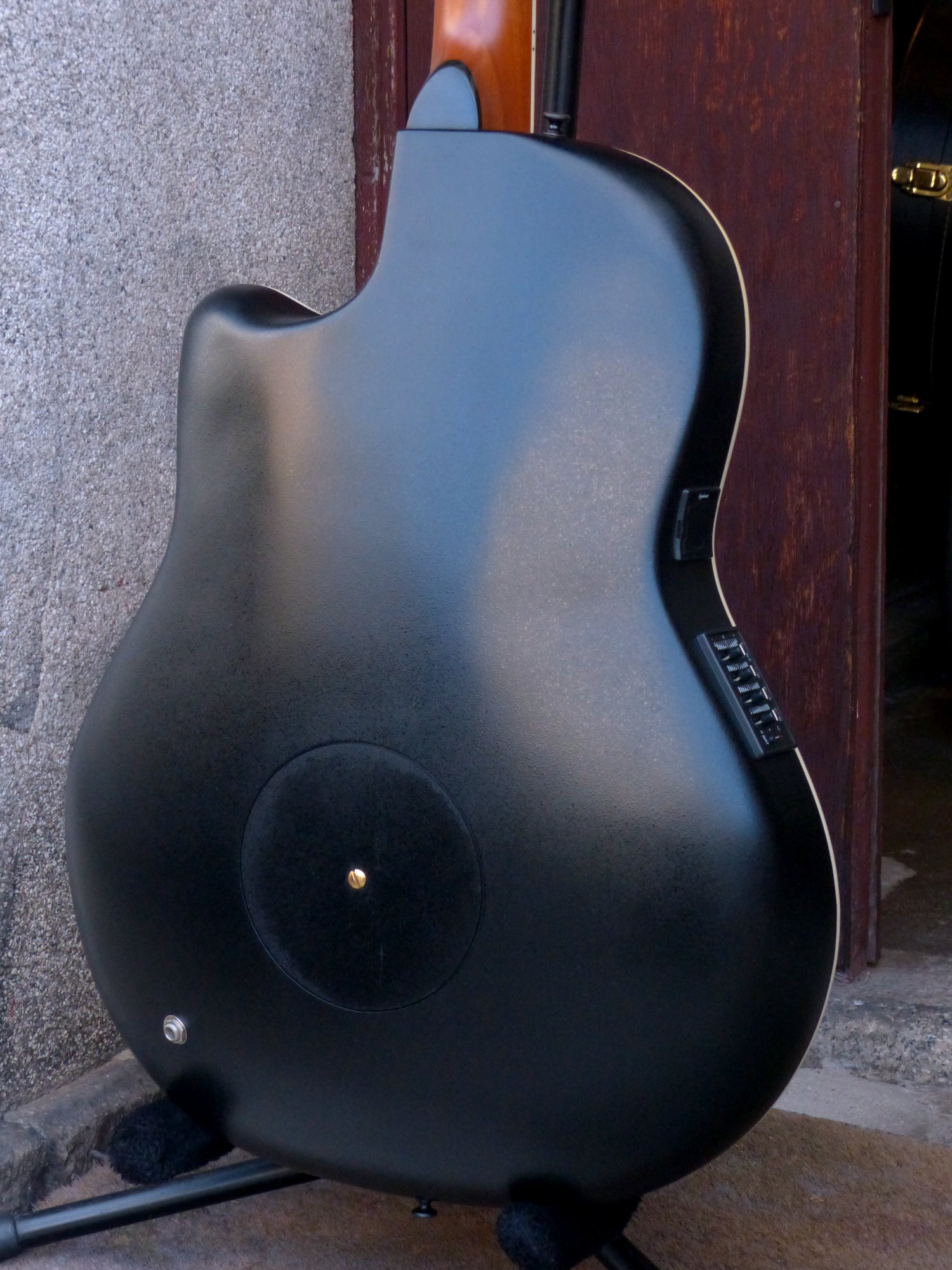 Applause by Ovation AEN 148 – 京町家のギターショップ ライトニン