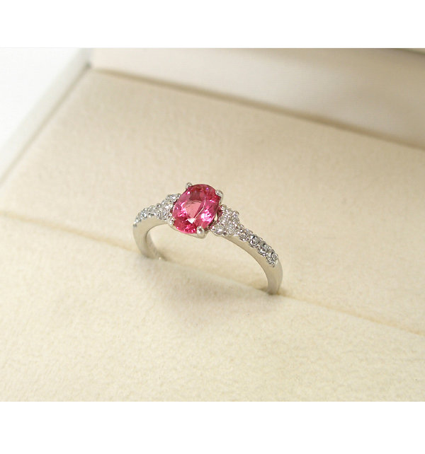 ピンクスピネルリング ホットピンク 0.83ct Pt900 ジュエリープラザ